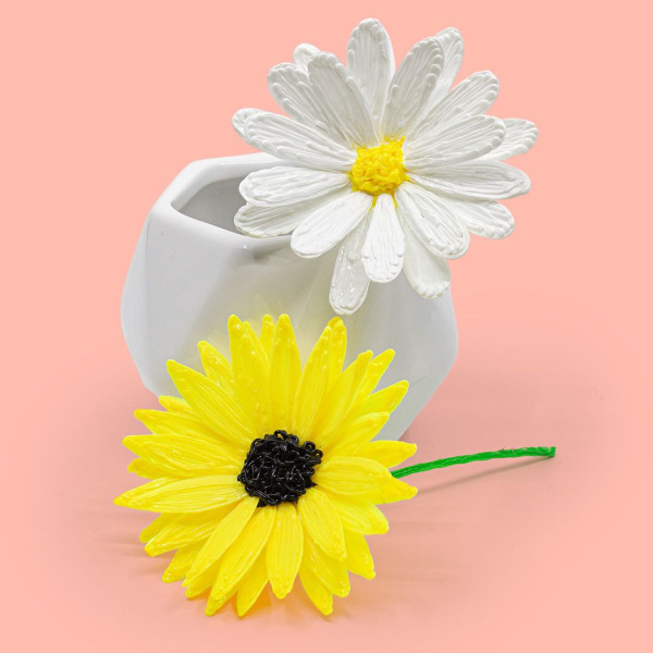 Jarní květiny: sedmikráska a slunečnice (šablona pro 3D pero)